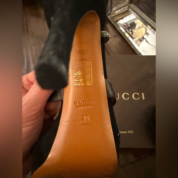 Authentic Gucci Black Strappy Sandal Heels Size 39, US 9 - Picture 4 of 9